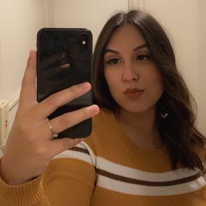 Meet your Posher, Joselin